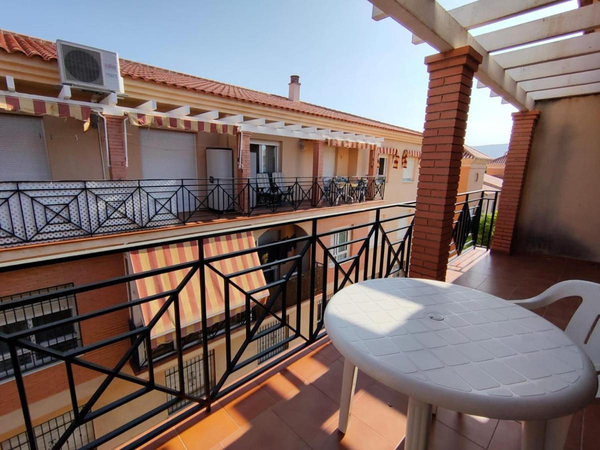 Bonito Apartamento Vacacional Мотрил Екстериор снимка